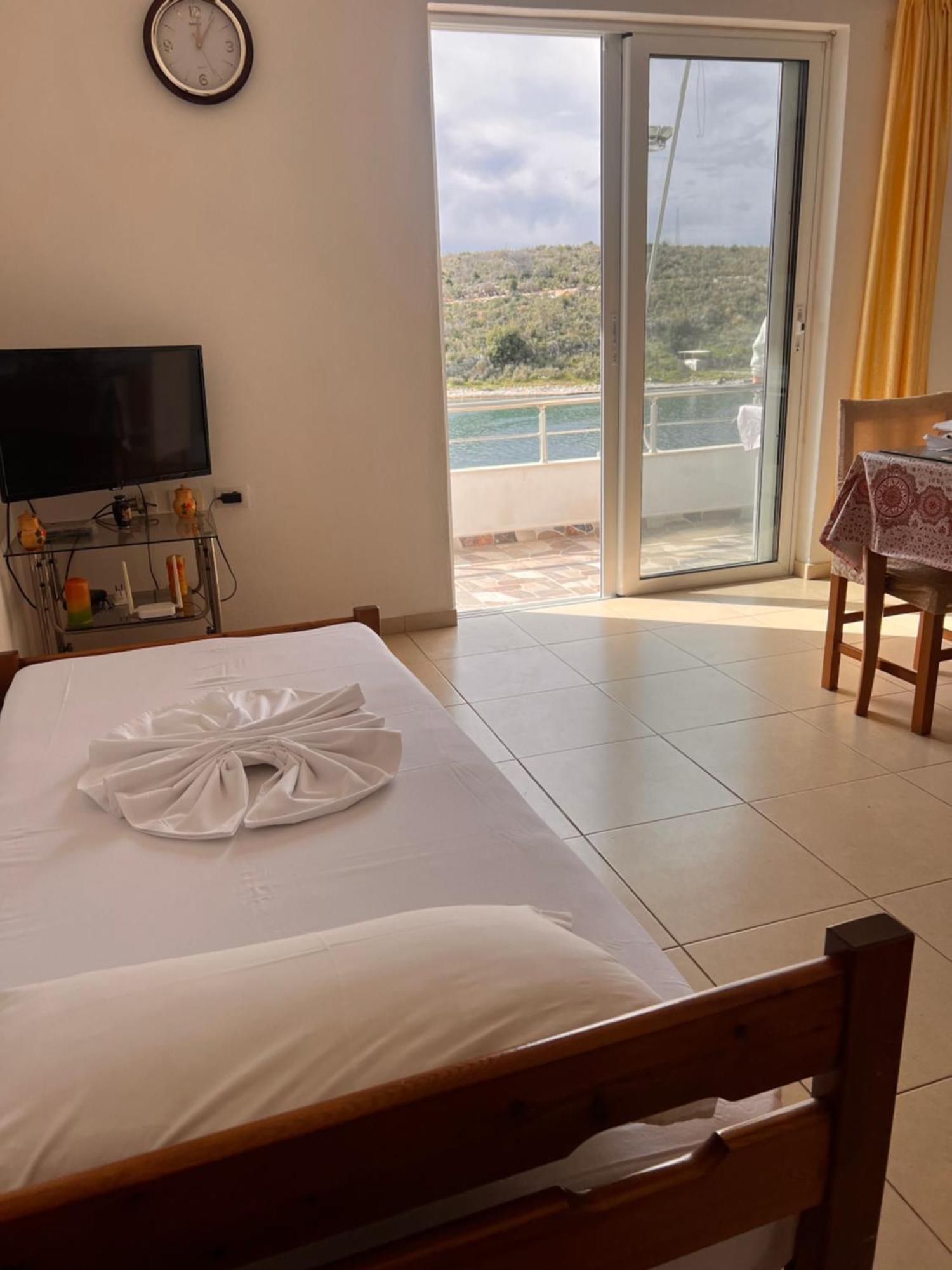 Majki Beach Apartments Saranda Kültér fotó